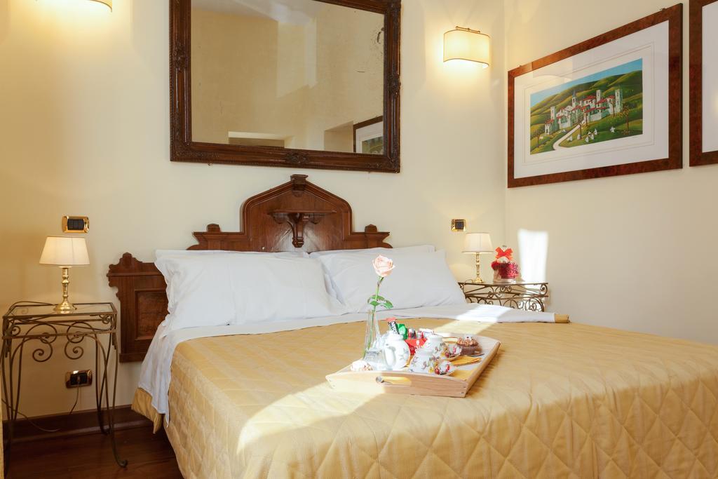 Vatican Domus Guest house 2*